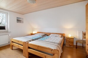 2 habitaciones, wifi gratis y ropa de cama 