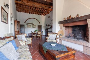 Living area - Nice apartment with swimming pool (Peccioli)