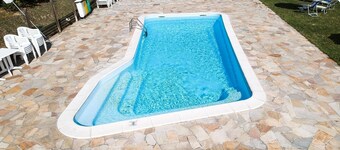 Farmhouse in Marche with Pool & Wine Tours