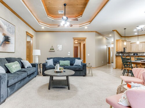 5-bedroom With 6 Beds for Social Gathering