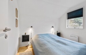 2 bedrooms, free WiFi