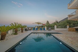 Piscina externa
