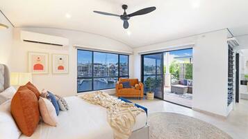 3 bedrooms, travel cot, free WiFi, bed sheets