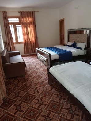 Soundproofing, iron/ironing board, free WiFi