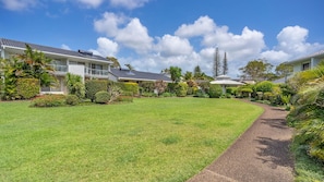 Exterior - Ballina Golf Unit - Panoramic Views of Ballina Golf Course (East Ballina)