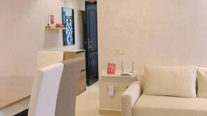 Appartamento, 2 camere da letto, accessibile ai disabili, vista montagna | Soggiorno