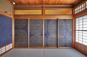 Luxury Villa | 1 bedroom, down duvets, free minibar, in-room safe - Izumigaya Craft Inn WARAKU (Shizuoka)