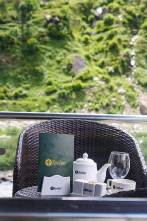 Food and drink - Kunhar view hotel river side Naran (Balakot)