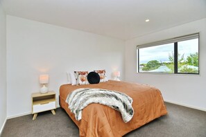 3 camere, ferro/asse da stiro, Wi-Fi gratuito, lenzuola