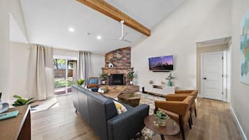 Smart TV, books, offices