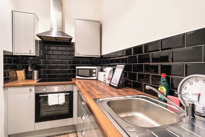 Fabulous Central Blackburn 1 Bed Apartment