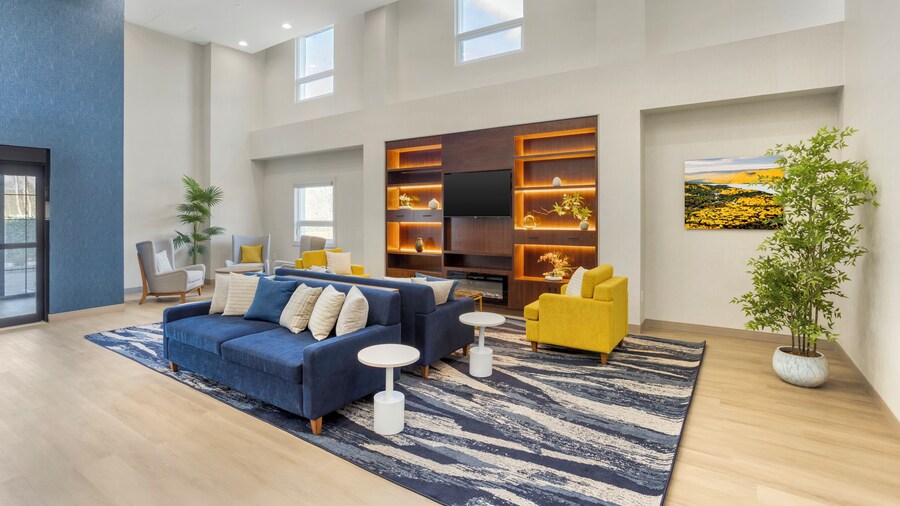 Comfort Suites Central Valley - Woodbury