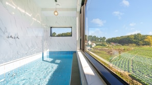 1 bedroom, free WiFi - Gangneung Staydasiolgae Poolvillapension (Gangneung)