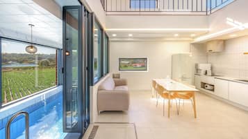 Kamar Basic, 1 kamar tidur (New wing Poolvilla 3 (Sky view)) | 1 kamar tidur dan Wi-Fi gratis