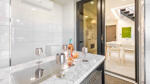 Eenvoudige kamer, 1 slaapkamer (New wing Poolvilla 2 (Sky view)) | 1 slaapkamer, gratis wifi