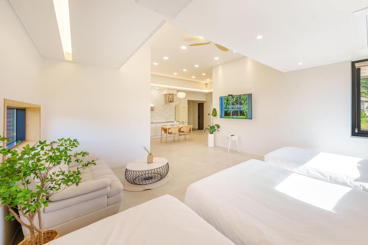 Kamar Basic, 1 kamar tidur (New wing Poolvilla 1 (Forest view)) | 1 kamar tidur dan Wi-Fi gratis