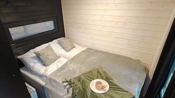 1 slaapkamer, een bureau, wifi