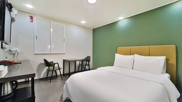 Standard Double Room | Free WiFi