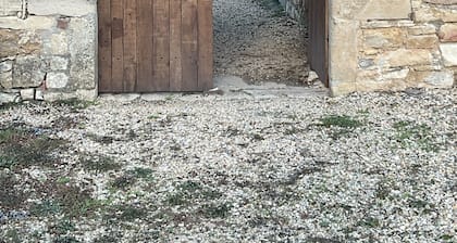 Loca saiso/vac/Séjour : 120 m² in an authentic, restored farmhouse