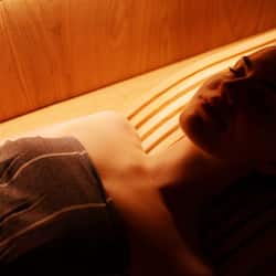Sauna, bagno turco, trattamenti per il corpo, aromaterapia