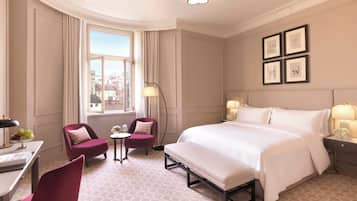 Superior Double Room | Free minibar, in-room safe, blackout drapes, soundproofing