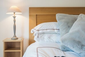 3 chambres, accès au Wi-Fi (inclus), literie fournie