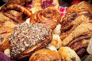 Desayuno continental incluido todos los días 