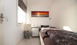 1 chambre, bureau, fer et planche à repasser, Wi-Fi gratuit