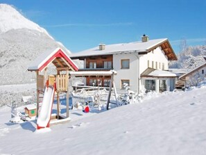 Exterior - Charming Apartment in Arzl im Pitztal Near Forest (Arzl im Piztal)