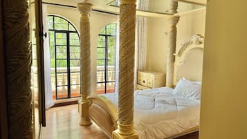 4 Schlafzimmer, BĂŒgeleisen/BĂŒgelbrett, WLAN, BettwĂ€sche