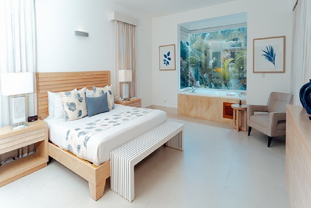 7 chambres, fer et planche à repasser, Wi-Fi, draps fournis