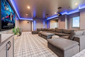 Interior - 14,000 SqFt Estate w/ Gym Theater Suana Sleeps 40+ (Nampa)