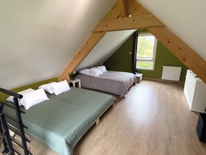 2 bedrooms, free WiFi