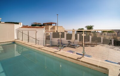 Stunning home in Benalmadena with WiFi