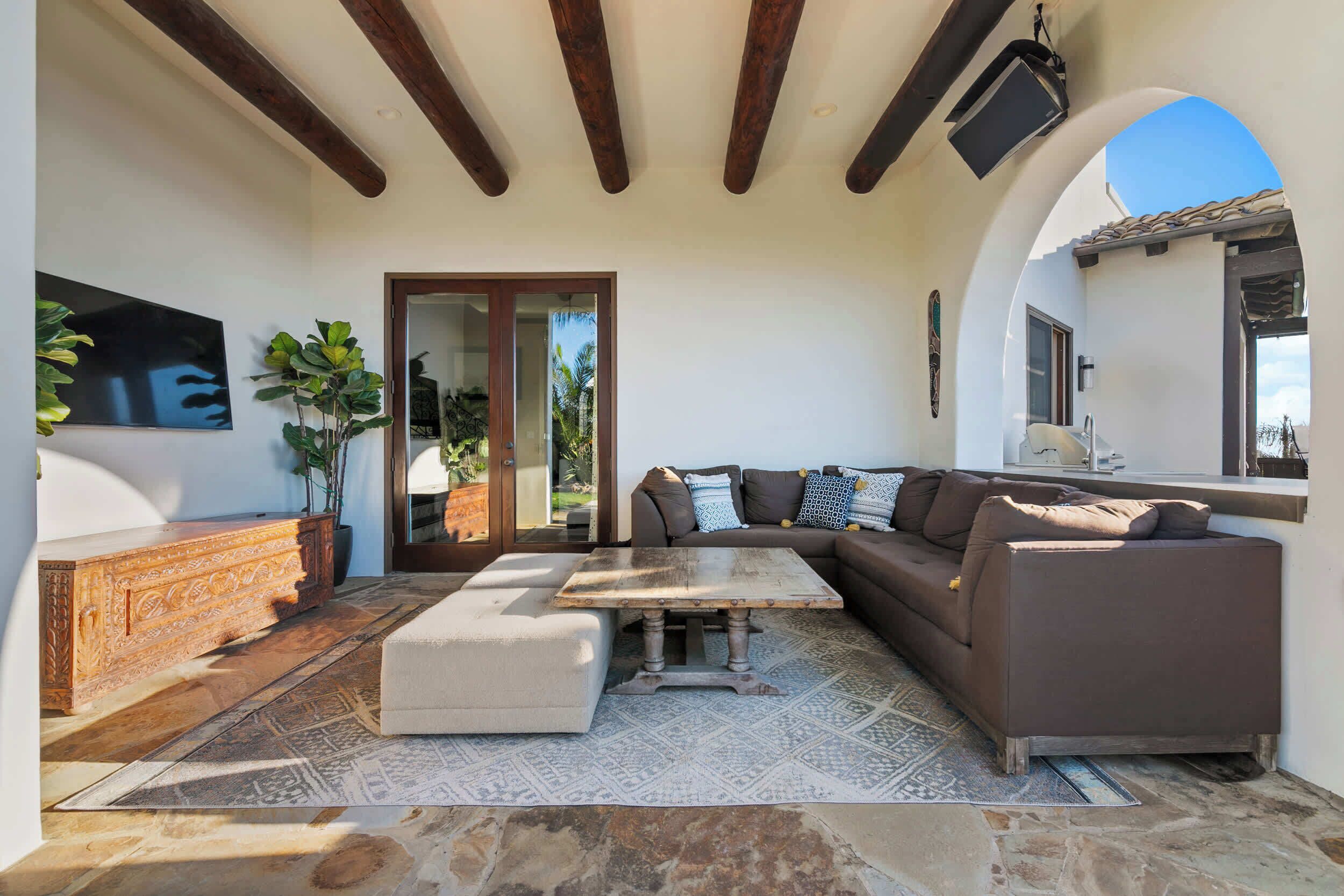 Panoramic Ocean Views - Spanish Villa+Rooftop Spa Reviews, Deals