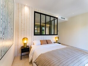 4 bedrooms, iron/ironing board, WiFi - Appart Hotel | 4 rooms | Parking | swimming pool (Saint Raphaël)