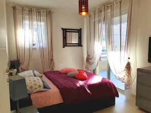 2 Schlafzimmer, Bügeleisen/Bügelbrett, Internetzugang