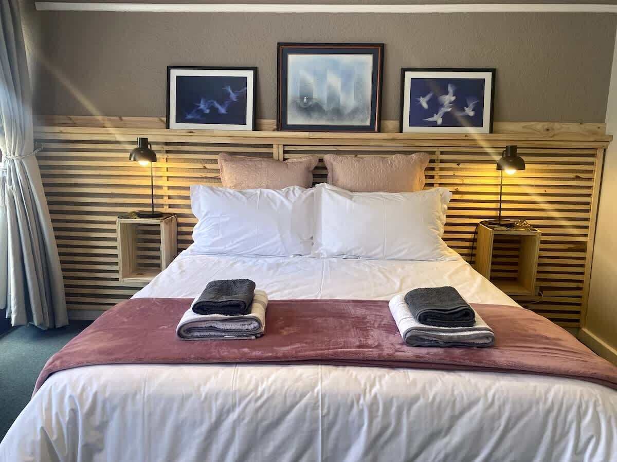 2 bedrooms, iron/ironing board, travel crib, WiFi