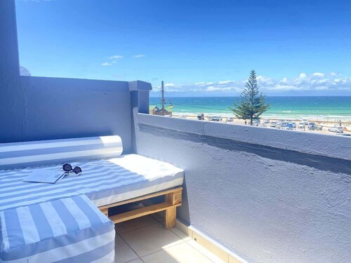 Sun, Sea & Sand | Beachfront Stay w/ Garage