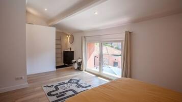 5 chambres, fer et planche Ă  repasser, Wi-Fi