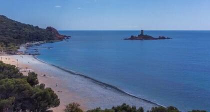 Villa 8 pers | waterfront | 180° sea view
