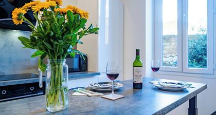 1-BR Monaco Apartment - 1 minute to Monaco