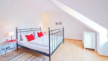 1 bedroom, travel crib, WiFi, bed sheets