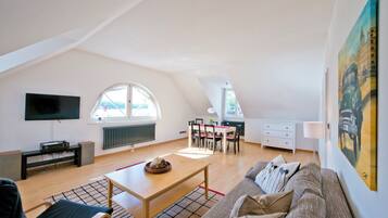 TV, DVD player, stereo