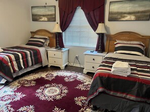 2 bedrooms, desk, iron/ironing board, WiFi