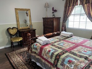 2 عدّة غرف نوم ومكتب ومكواة/لوح كي وواي فاي