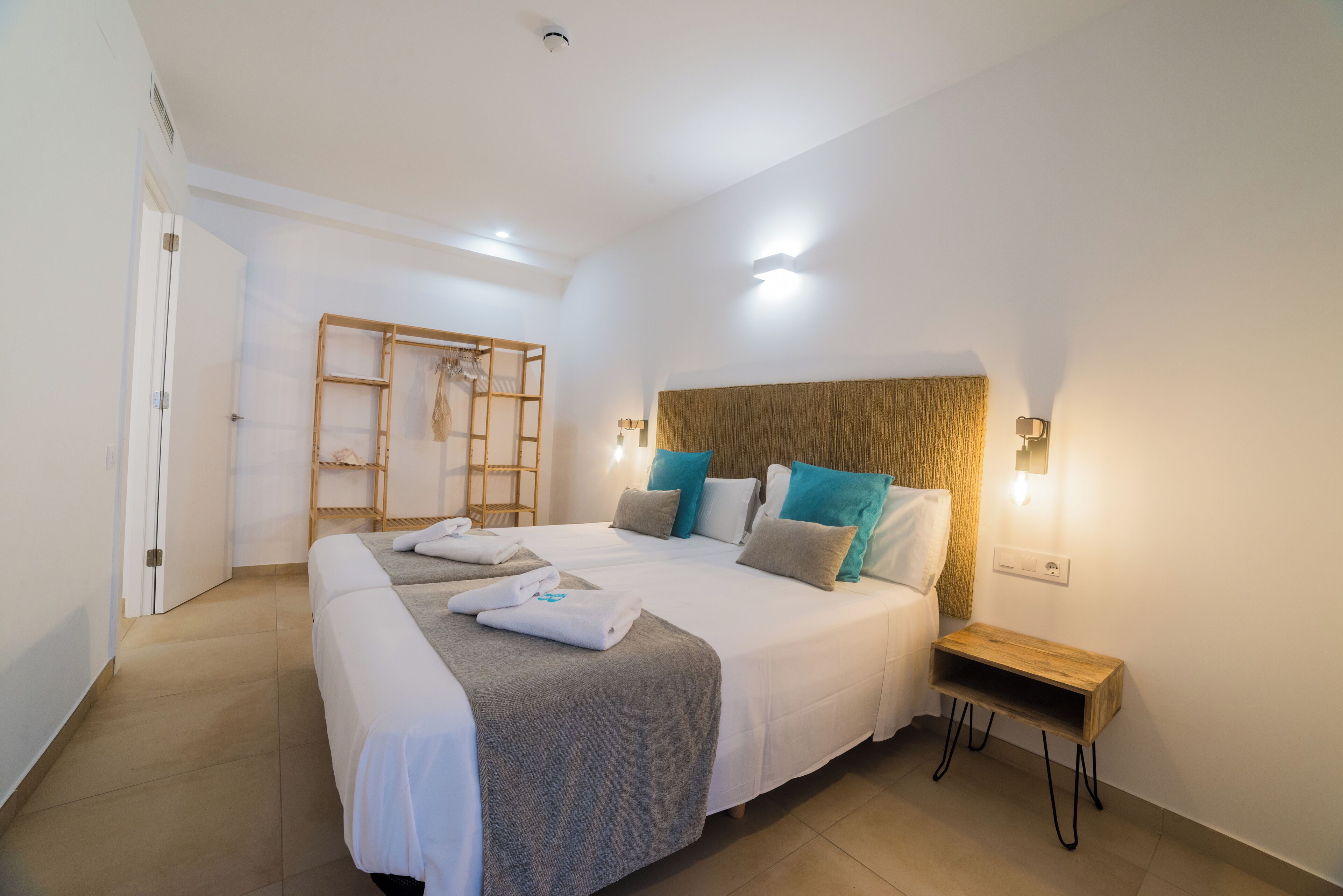 3 dormitorios, tabla de planchar con plancha, wifi y ropa de cama