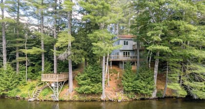 Maplewood 5-BR Lake House 10-min to Okemo