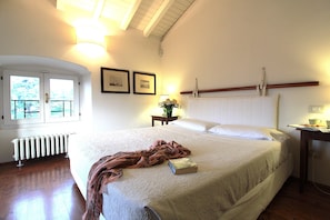 Departamento, vista a la colina | 4 habitaciones, tabla de planchar con plancha y cunas gratuitas 