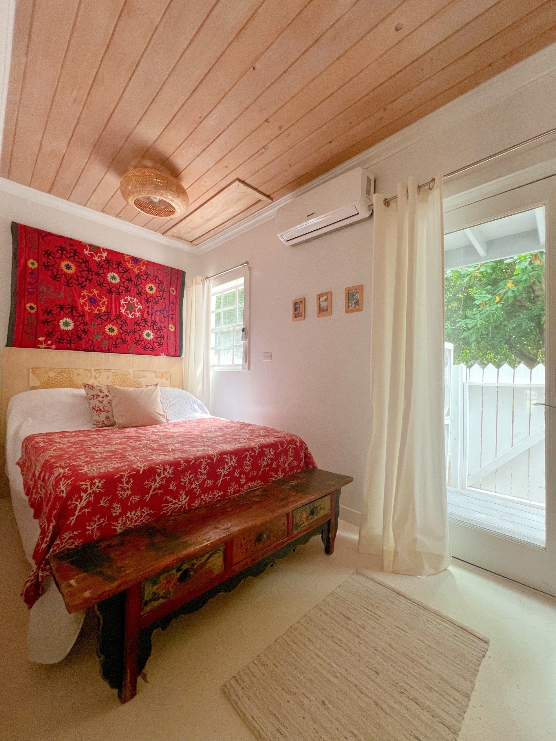 Third guest bedroom, the Twin Room, soon to have a pair of over-sized twin beds.